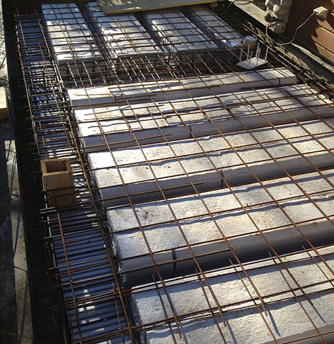 Soletta autoportante termo isolata per un'ampliamento di villa signorile